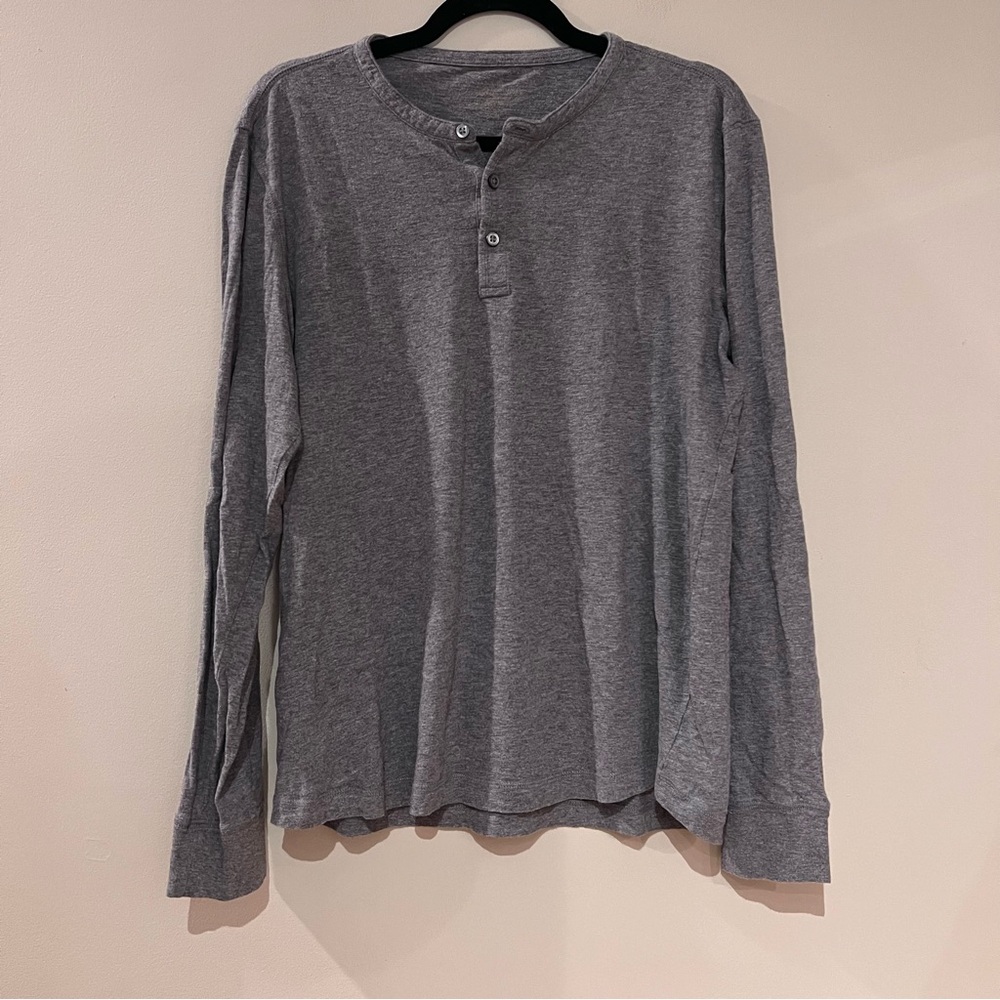Banana Republic Gray Henley Long Sleeve Top